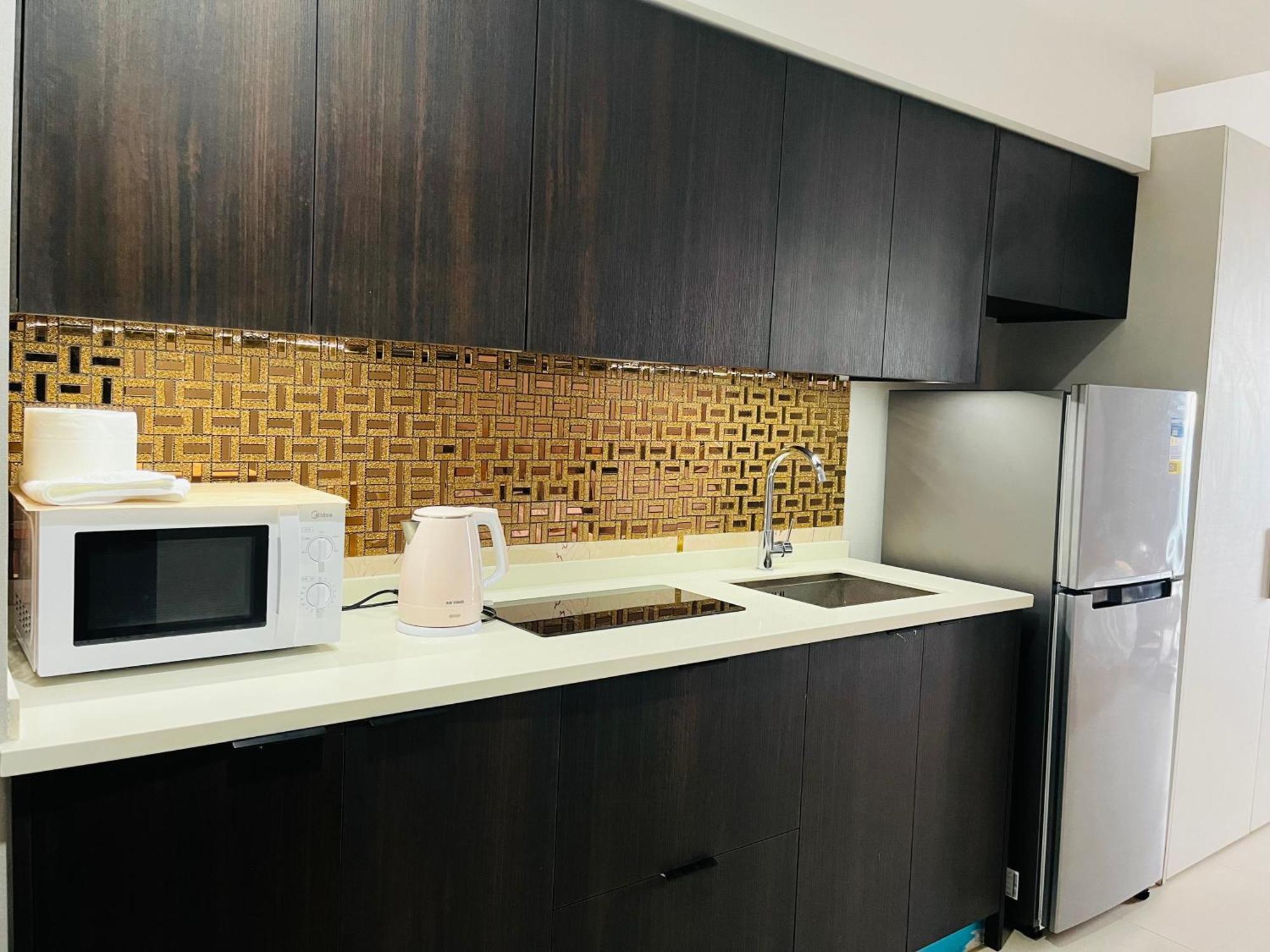 Aeontower Suites&Hotel By Cmc Davao Bagian luar foto
