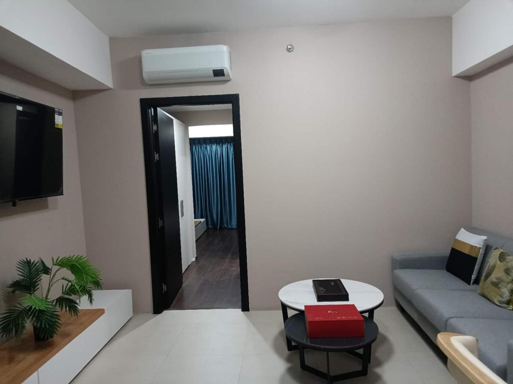 Aeontower Suites&Hotel By Cmc Davao Bagian luar foto
