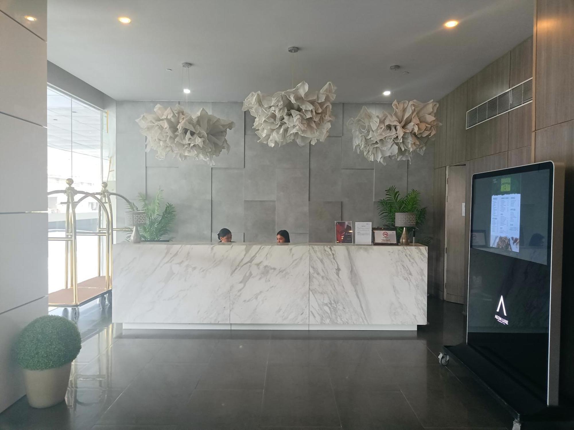 Aeontower Suites&Hotel By Cmc Davao Bagian luar foto